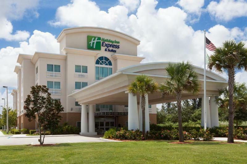 Holiday Inn Express Hotel & Suites Fort Pierce West 外观 照片